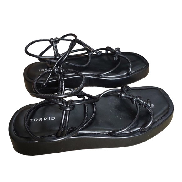 Torrid Size 10WW (Wide Width) Black Sandals - Picture 6 of 14